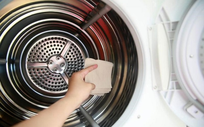 Hướng dẫn vệ sinh máy giặt cửa ngang đúng cách